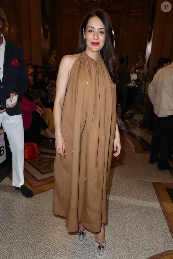 Sofia Essaidi assiste au défilé Stephane Rolland Haute Couture lors de la semaine de la Haute Couture FW2023/24 à Paris le 4 juillet 2023. Jérôme Dominé/ABACAPRESS.COM