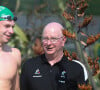 Il est entraîné par un Américain réputé
Léon Marchand et son entraîneur Bob Bowman au Championnat Elite de natation à Rennes le 14 juin 2023. © Laurent Lairys / Panoramic / Bestimage 