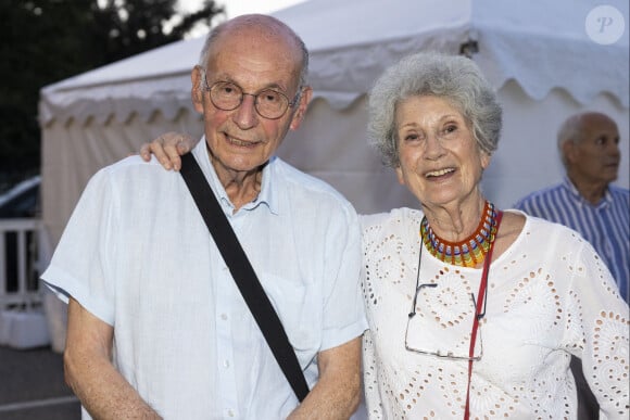 Boris Cyrulnik, Florence Cyrulnik au théâtre de verdure lors du Festival de Ramatuelle le 3 aout 2024. Cyril Bruneau/Festival de Ramatuelle/Bestimage