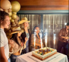 Jade et Joy Hallyday ont fêté leurs anniversaires respectifs à Saint-Barthélémy !
Jade et Joy Hallyday (20 et 16 ans) fêtent leurs anniversaires lors d'une soirée cow-boyw organisée par Laeticia Hallyday à Saint-Barth.