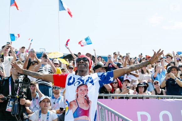 Snoop Dogg assiste au match de la phase préliminaire féminine de la poule C entre l'équipe des États-Unis et l'équipe de France lors de la cinquième journée des Jeux Olympiques Paris 2024, le 31 juillet 2024 à Paris, France. Photo par BEAUTIFUL SPORTS/Tom Bloch/Imago/ABACAPRESS.COM