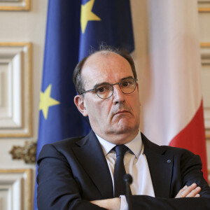 Jean Castex, président de l'Agence de financement des infrastructures de transport de France (AFIT France) lors de la signature de quatre conventions permettant de soutenir le développement de transports en commun de Strasbourg, France, le 22 septembre 2022. © Elyxandro Cegarra/Panoramic/Bestimage