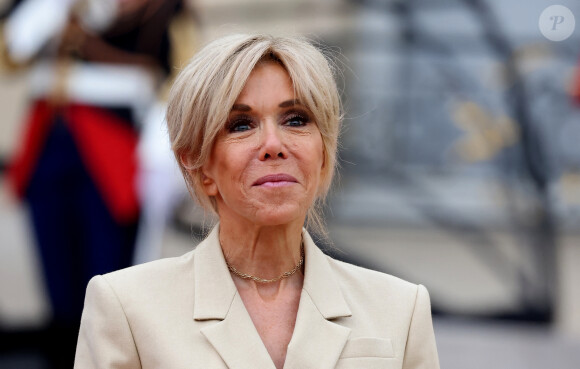 Emmanuel Macron, Président de la République Française, et la Première dame Brigitte Macron, accueillent les chefs d'Etat et de gouvernement présents à Paris pour la cérémonie d'ouverture des Jeux Olympiques de Paris 2024 (JO). © Dominique Jacovides - Pierre Perusseau / Bestimage