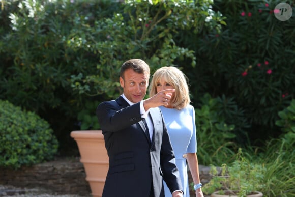 Le président Emmanuel Macron et la première dame Brigitte Macron - Le président de la République française reçoit le président de la fédération de Russie au fort de Brégançon le 19 août 2019. © Luc Boutria / Nice Matin / Bestimage