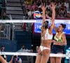 En raison des tensions entre deux joueuses, l'une canadienne, l'autre brésilienne, durant la finale de beach volley aux JO 2024 de Paris
Ana Patricia Silva Ramos (BRA) - Finale féminine Canada-Brésil pour le Volleyball de plage aux JO de Paris © Baptiste Autissier / Panoramic / Bestimage