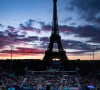 Au pied de la tour Eiffel et en plein match a alors retenti "Imagine" de John Lennon
Champs de Mars ARENA - Finale féminine Canada-Brésil pour le Volleyball de plage aux JO de Paris le 9 août 2024  © Baptiste Autissier / Panoramic / Bestimage