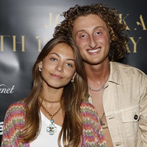 Ils sont très proches
Exclusif - Joalukas Noah avec Stella Belmondo lors de la soirée d'anniversaire de Joalukas Noah, fils de Yannick Noah et Isabelle Camus, pour ses 18 ans à Paris le 10 juin 2022. © Cyril Moreau / Bestimage