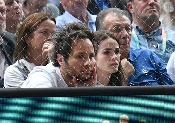 Une très belle déclaration 
Vianney et sa femme Catherine Robert en tribune lors du tournoi de tennis "Rolex Paris Masters 2022" à Bercy AccorHotels Arena à Paris le 2 novembre 2022. © Veeren/Bestimage