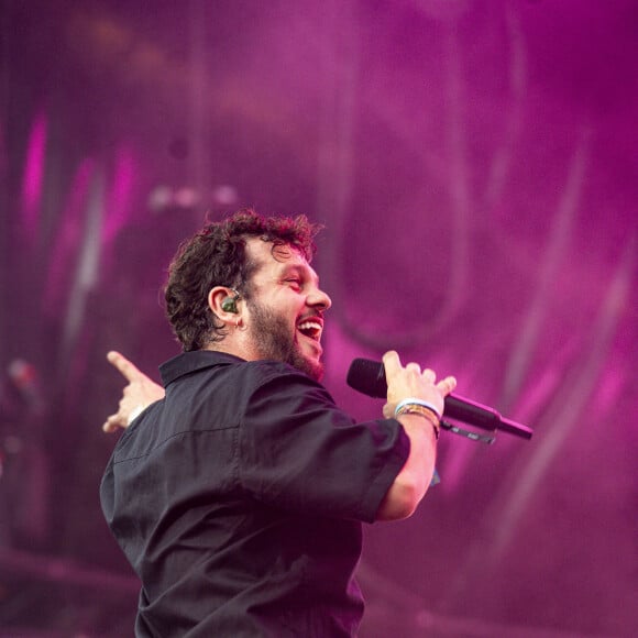 Parents de Roméo et César, le couple est entouré de leurs familles et de leurs amis.
Claudio Capéo est en concert sur la scène du festival du Printemps de Pérouges au château de Saint Maurice de Remens le 29 juin 2024. © Sandrine Thesillat / Panoramic / Bestimage