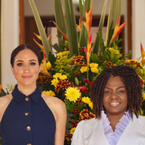 Harry, duc de Sussex, Meghan, duchesse de Sussex, posent pour une photo avec la vice-présidente colombienne Francia Marquez et son mari Yerney Pinillo lors d'un événement à leur arrivée à Bogota, Colombie, le 15 août 2024. Photo fournie par : Darwin Torres/Vice-présidence colombienne/Long Visual Press/ABACAPRESS.COM