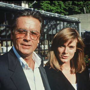 Alain Delon et sa filleule Gérldine Danon en 1989.