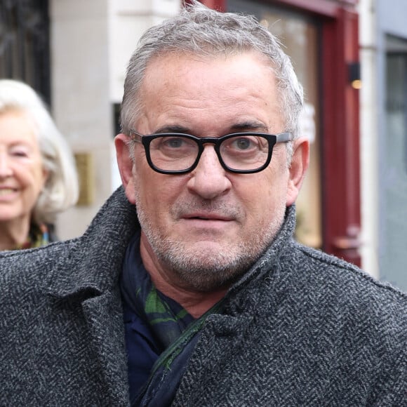 Après avoir été cantonné à un rôle de producteur, Christophe Dechavanne a quitté TF1
Exclusif - Christophe Dechavanne à la sortie des studios RTL à Neuilly-sur-Seine, France, le 30 janvier 2024.