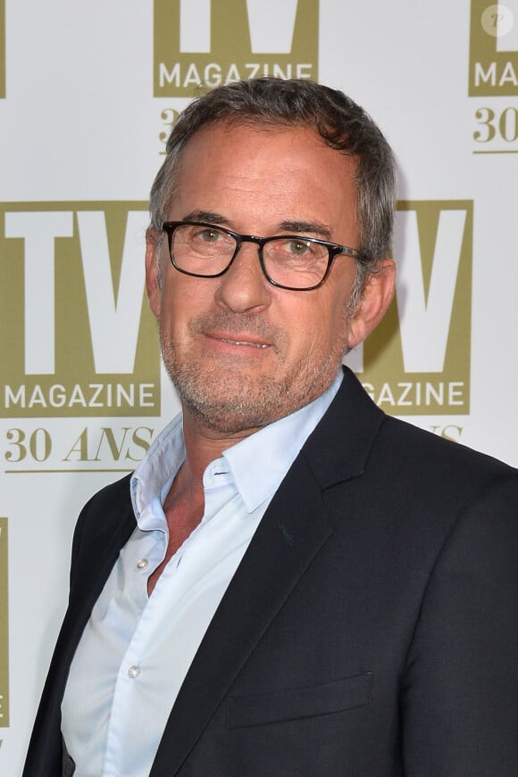 L'ancien animateur vedette de TF1 a donné un nouvel élan à sa carrière en rejoignant France 2
Exclusif - Christophe Dechavanne - Soirée d'anniversaire des 30 ans de TV Magazine au Pavillon des Champs-Elysées à Paris le 17 octobre 201