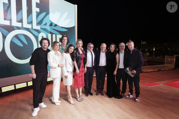 Exclusif - Jean Imbert, Lea Salamé, Paul de Saint Sernin, Malou Khebizi, Agathe Riedinger, Christophe Dechavanne, Pierre Lescure, Charlotte Dhenaux, Pierre-Antoine Capton, Philippe Caverivière sur le plateau de l'émission "Quelle Epoque!" lors du 77ème Festival International du Film de Cannes le 18 mai 2024. © Jack Tribeca / Bestimage