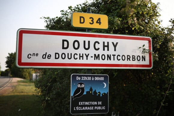 Illustrations du village de Douchy-Montcorbon, France, le 19 août 2024, où l'acteur français Alain Delon avait une résidence depuis plus de 50 ans. Photo par Raphael Lafargue/ABACAPRESS.COM