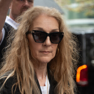 La maladie dont souffre Céline Dion touche une personne sur un million
Céline Dion quitte son hôtel, le Royal Monceau, en direction de l'aéroport au lendemain de la cérémonie d'ouverture des Jeux Olympiques, à Paris le 27 juillet 2024, Photo par Florian Poitout/ABACAPRESS.COM