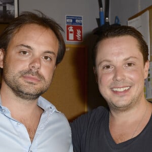 Romain et Davy Sardou - Michel Sardou assiste à la représentation de son fils Davy au Théâtre Rive-Gauche dans la pièce "Georges et Georges " à Paris le 2 septembre 2014.