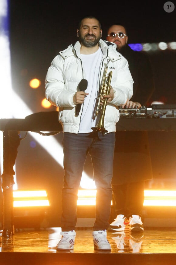 Exclusif - Ibrahim Maalouf - Emission "La grande soirée du 31 de Paris", diffusée le 31 décembre sur France 2. Champs Elysées. © Christophe Clovis / Jack Tribeca / Bestimage 