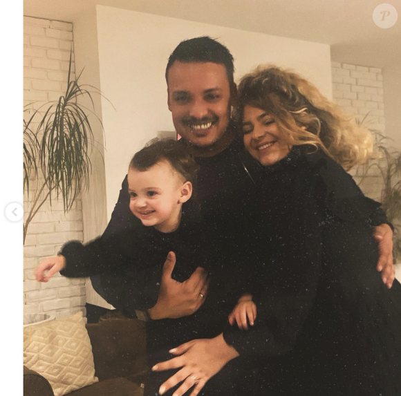 Et ils ont accueilli leur fille Talia en 2018
Caroline Costa (The Voice) annonce sa rupture avec son compagnon de longue date et père de sa fille, Wilson - Instagram