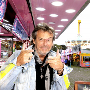 Jean-Luc Reichmann lors de l'ouverture de la Fête à Neuneu 2023, la fête foraine du bois de boulogne célèbre ses 40 ans, à Paris, France. © Cédric Perrin/Bestimage