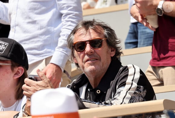 Jean-Luc Reichmann - Célébrités dans les tribunes des Internationaux de France de tennis de Roland Garros 2023. © Jacovides-Moreau/Bestimage