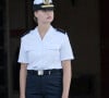 Un moment important pour elle
Entrée de la princesse Leonor à l'École navale militaire de Marín, le 29 août 2024, à Marín, Pontevedra, Galice (Espagne). La princesse des Asturies, Leonor de Borbón y Ortiz, entre à l'École navale militaire de Marín (Pontevedra), comme Felipe VI l'avait fait en 1986, au troisième cours en tant que premier aspirant. Le cours se terminera le 16 juillet, date à laquelle il embarquera sur le navire-école Juan Sebastián Elcano. Après la cérémonie d'accueil, Leonor signera le livre d'honneur de l'école et réalisera une série d'activités. 29 AOÛT 2024 Elena Fernández / Europa Press 29/08/2024