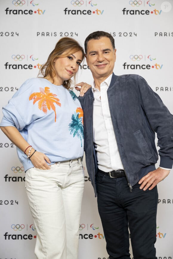 Léa Salamé et Laurent Luyat lors de la présentation des journalistes et chroniqueurs de France Télévisions pour les Jeux Olympiques 2024 au musée de l'Homme à Paris, le 11 juin 2024. © Pierre Perusseau / Bestimage