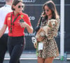 Cette dernière avait fait le déplacement à Monza en compagnie de Leo, le chien récemment adopté par le couple
Alexandra Saint Mleux avec son chien Leo lors du Grand Prix F1 d'Italie à Monza le 31 août 2024. © Dppi / Panoramic / Bestimage