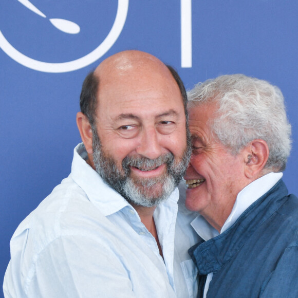 Kad Merad et Claude Lelouch au Photocall de Finalement dans le cadre du 81ème Festival International du Film de Venise, à Venise, Italie, le 02 septembre 2024. Photo par Aurore Marechal/ABACAPRESS.COM