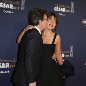 François Cluzet et sa femme Narjiss - Photocall de la 42ème cérémonie des Cesar à la salle Pleyel à Paris, le 24 février 2017. © Dominique Jacovides - Olivier Borde / Bestimage