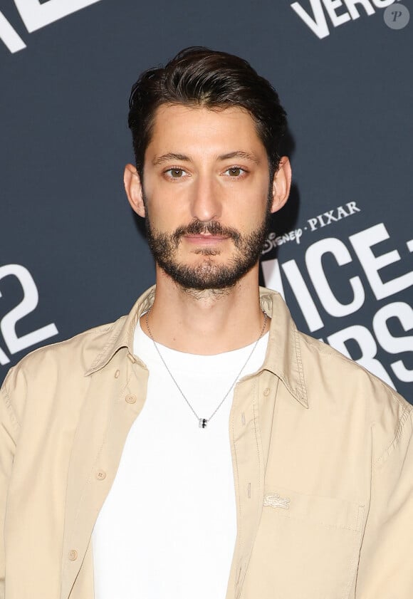 Pierre Niney - Avant-première du film "Vice-versa 2" au cinéma Le Grand Rex à Paris. © Coadic Guirec/Bestimage