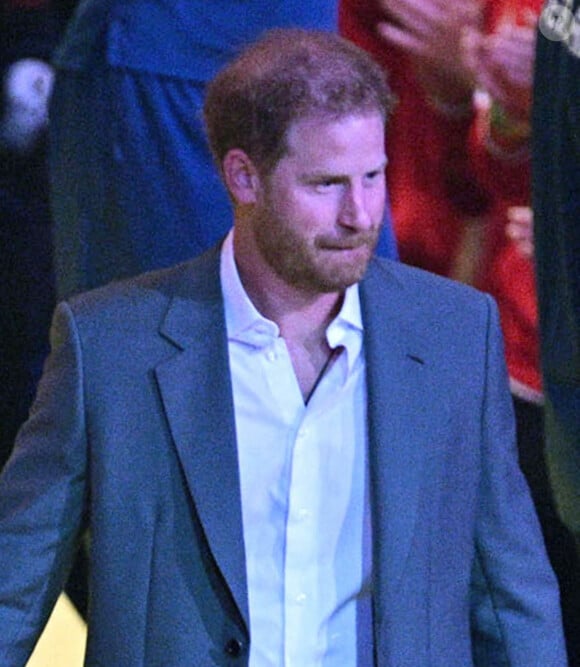 Le prince Harry et Meghan Markle lors de la cérémonie d'ouverture des Invictus Games 2020 à La Haye, le 16 avril 2022. 