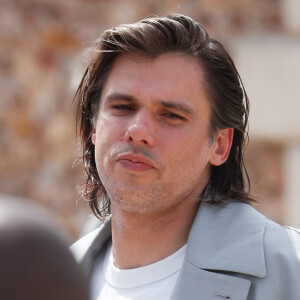 Orelsan (Aurélien Cotentin) - Les célébrités quittent le défilé Dior "Collection Homme Prêt-à-Porter Printemps/Eté 2024" lors de la Fashion Week de Paris (PFW), le 23 juin 2023. © Christophe Clovis / Bestimage 