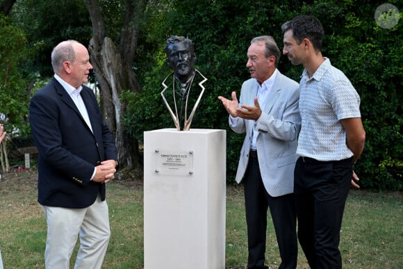 Exclusif - Le prince Albert II de Monaco a visité l'exposition Art-Bre dans le parc des Oliviers à Roquebrune Cap Martin, le 5 septembre 2024.  © Bruno Bebert/Bestimage 