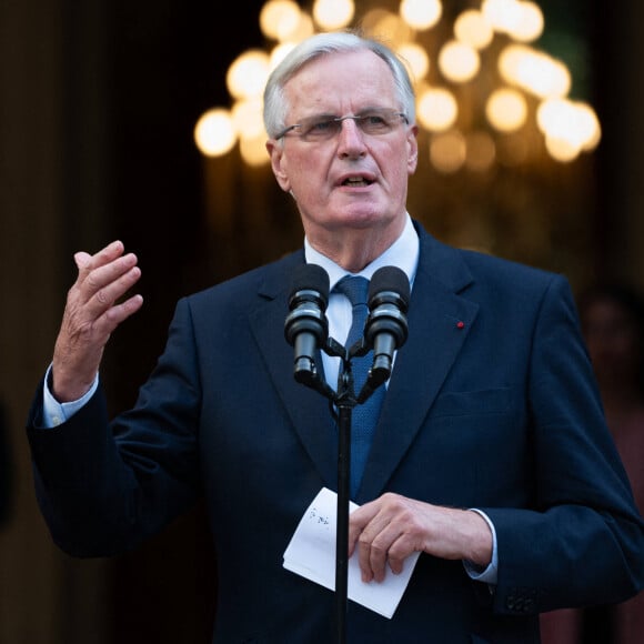 Michel Barnier marqué par une perte brutale dans sa famille
Le premier ministre Michel Barnier - Le nouveau Premier ministre M.Barnier et le Premier ministre sortant G.Attal lors de la cérémonie de passation des pouvoirs à l'hôtel Matignon à Paris. © Jeanne Accorsini / Pool / Bestimage 