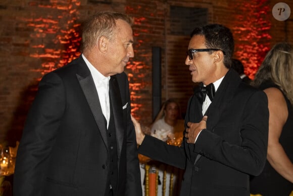 Kevin Costner, Omar Harfouch lors de la soirée de gala Better World Fund lors du 81ème festival international du film de Venise, la Mostra le 5 septembre 2024.  81st Venice Film Festival Gala Event Better World Fund Cipriani Hotel - Venice, Italy 5th September 2024 