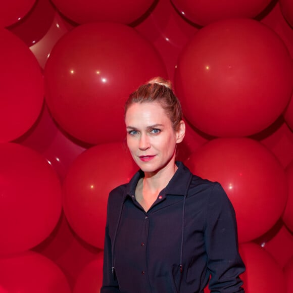 Marie-Josée Croze - Soirée Shiseido pour le lancement de leur nouvelle ligne de maquillage à Paris le 28 septembre 2018. © Cyril Moreau/Bestimage 