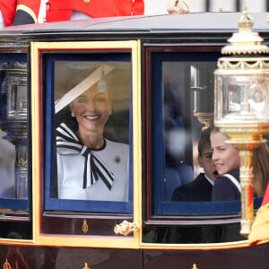 Kate Middleton, princesse de Galles - Les membres de la famille royale britannique au balcon du Palais de Buckingham lors de la parade militaire "Trooping the Colour" à Londres le 15 juin 2024 © Julien Burton / Bestimage 