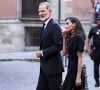 Naturellement, Letizia d'Espagne et le roi Felipe VI ont assisté aux funérailles du défunt qui furent organisées à la cathédrale Castrense à Madrid
Le roi Felipe VI et la reine Letizia - Arrivées de la famille royale d'Espagne aux obsèques de Juan Gomez-Acebo en la cathédrale Castrense à Madrid. Le 8 septembre 2024 