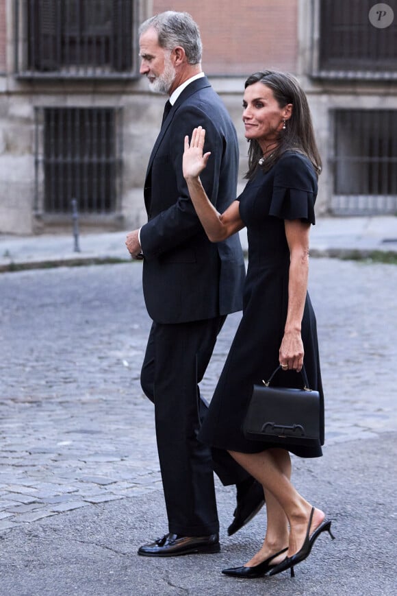 Le roi Felipe VI et la reine Letizia - Arrivées de la famille royale d'Espagne aux obsèques de Juan Gomez-Acebo en la cathédrale Castrense à Madrid. Le 8 septembre 2024 