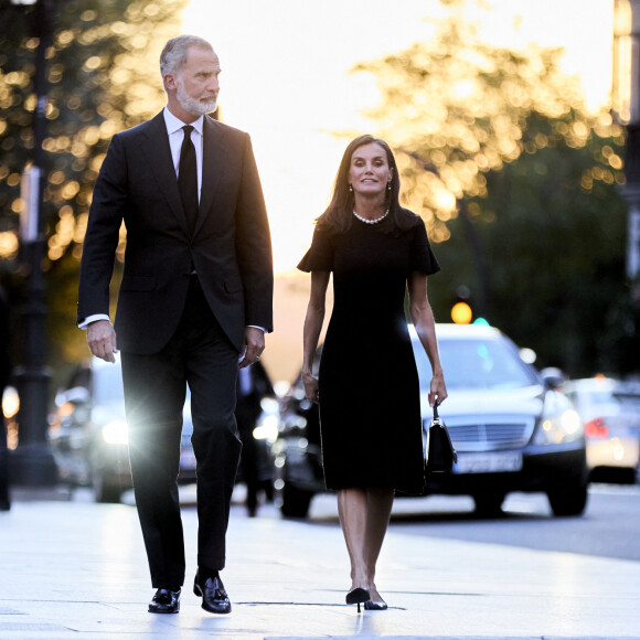 Le roi Felipe VI et la reine Letizia - Arrivées de la famille royale d'Espagne aux obsèques de Juan Gomez-Acebo en la cathédrale Castrense à Madrid. Le 8 septembre 2024 