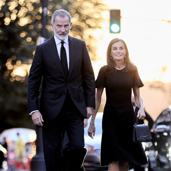 Le roi Felipe VI et la reine Letizia - Arrivées de la famille royale d'Espagne aux obsèques de Juan Gomez-Acebo en la cathédrale Castrense à Madrid. Le 8 septembre 2024 