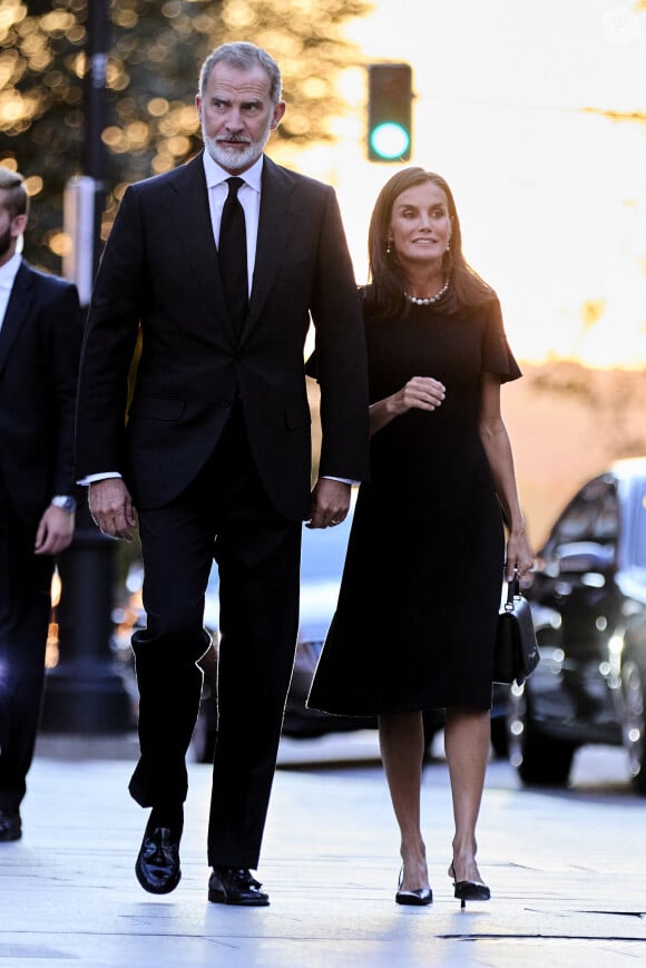 Le roi Felipe VI et la reine Letizia - Arrivées de la famille royale d'Espagne aux obsèques de Juan Gomez-Acebo en la cathédrale Castrense à Madrid. Le 8 septembre 2024 