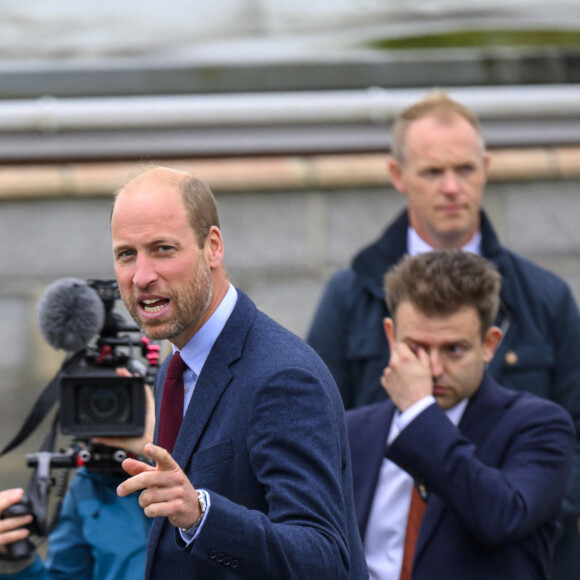 La princesse de Galles a révélé que son traitement de chimiothérapie préventive était terminé
Le Prince William visite une école primaire dans le sud du Pays de Galles afin de rencontrer des élèves ayant pris part au projet 2024 Urdd Eisteddfod le 10 septembre 2024. © Cover Images via ZUMA Press/Bestimage