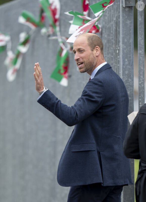 Si cette nouvelle étape est encourageante dans le combat contre la maladie, rien est gagné
Le Prince William visite une école primaire dans le sud du Pays de Galles afin de rencontrer des élèves ayant pris part au projet 2024 Urdd Eisteddfod le 10 septembre 2024. © GoffPhotos/Bestimage