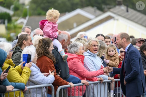 En visite dans une école dans le sud du Pays de Galles, William, toujours barbu, a réagi publiquement
Le Prince William visite une école primaire dans le sud du Pays de Galles afin de rencontrer des élèves ayant pris part au projet 2024 Urdd Eisteddfod le 10 septembre 2024. © Cover Images via ZUMA Press/Bestimage