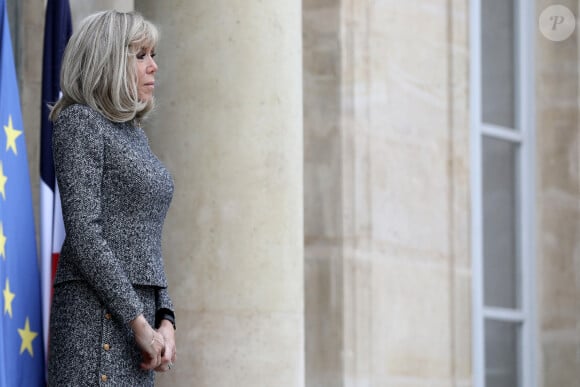 Brigitte Macron reçoit la première dame de l'Ukraine Olena Zelenska au palais de l'Elysée à Paris le 12 décembre 2022. © Stéphane Lemouton / Bestimage 