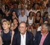 Exclusif - Julie Gayet et son mari François Hollande, Jean-Pierre Jouyet et sa femme - Personnalités au spectacle "Simone Veil, Les combats d'une effrontée" lors du 40ème Festival de Ramatuelle. Le 4 août 2024 © Cyril Bruneau / Festival de Ramatuelle / Bestimage 