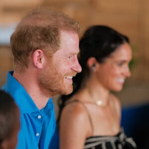 Le prince a aussi prévu une escapade en montagne avec une poignée d'amis pour faire le plein d'énergie positive !
Le prince Harry et Meghan Markle en Colombie en août 2024