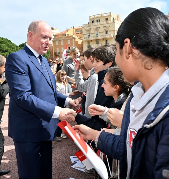 Le prince Albert II de Monaco fête son anniversaire (66 ans) avec la princesse Charlène de Monaco et leurs enfants, le prince Jacques de Monaco, marquis des Baux, et la princesse Gabriella de Monaco, comtesse de Carladès, sur la Place du Palais princier de Monaco, le 14 mars 2024. © Bruno Bebert/Bestimage